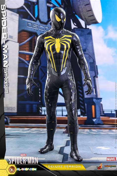 Hot Toys Vgm Marvel S Spider Man Th Scale Spider Man Anti Ock Suit Collectible
