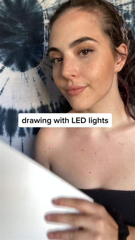 Drawing With Led Lights Art Drawings Beautiful Beauty Art Drawings