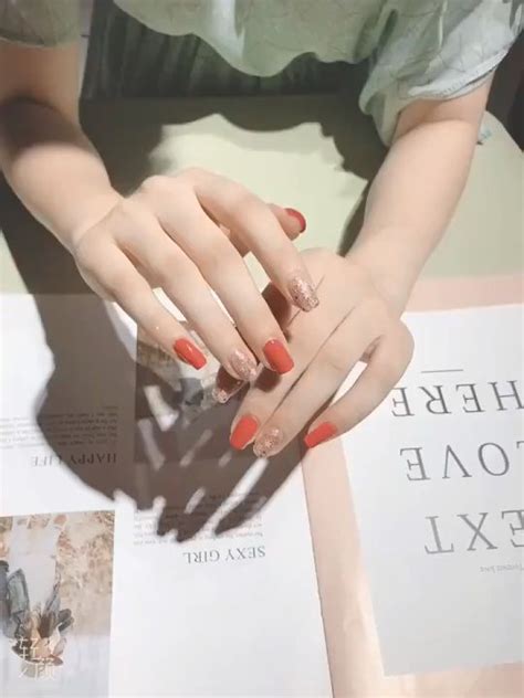 New Nail Polish Fine Flash No Bake Non Peelable Transparent Nail Polish Nude Color Nail Polish