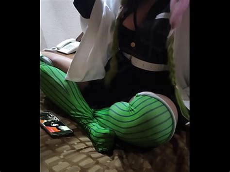 Mi amiga Otaku se pone caliente después de la convencion parte XVIDEOS