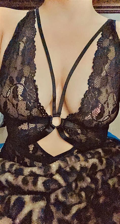 Really Self Conscious About My Body Nudes AmateurWifes NUDE PICS ORG