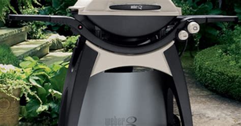 Weber gas grill keeps the flame going - CNET