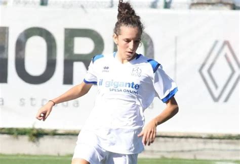 Alessia Carcassi Una Nuova Calciatrice Dell Acf Arezzo Acf Arezzo