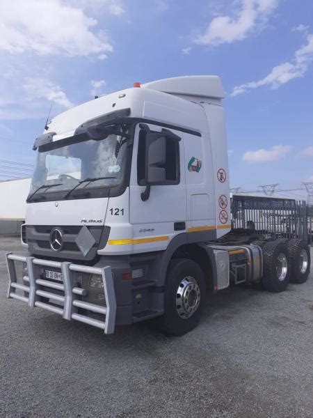 Mercedes Benz Actros 2646 Ls33 6x4 Horse Truck In Kempton Park