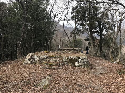 『福井県の城跡巡り：燧ヶ城（ひうちがじょう）跡、今庄宿を見下ろせる背後の山にある山城跡』南条・今庄福井県の旅行記・ブログ By