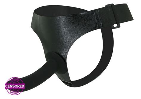 Страпон на эластичных ремнях Ultra Harness Les Dildo 15 см купить с доставкой по выгодным