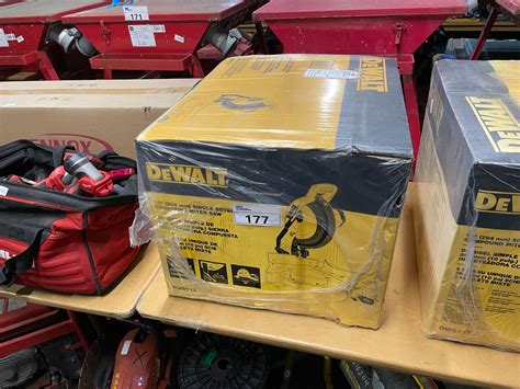 DEWALT DWS713 10" SINGLE BEVEL COMPOUND PORTABLE MITER SAW