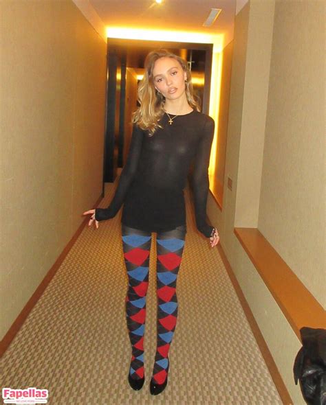 Lily Rose Depp Aka Lilyrose Depp Nude Leaks Photo 1 Fapellas