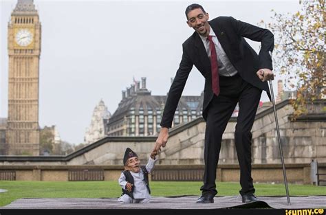 Yao Ming And Kevin Hart