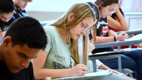 Quantas Questões Tem Que Acertar No Encceja Matemática