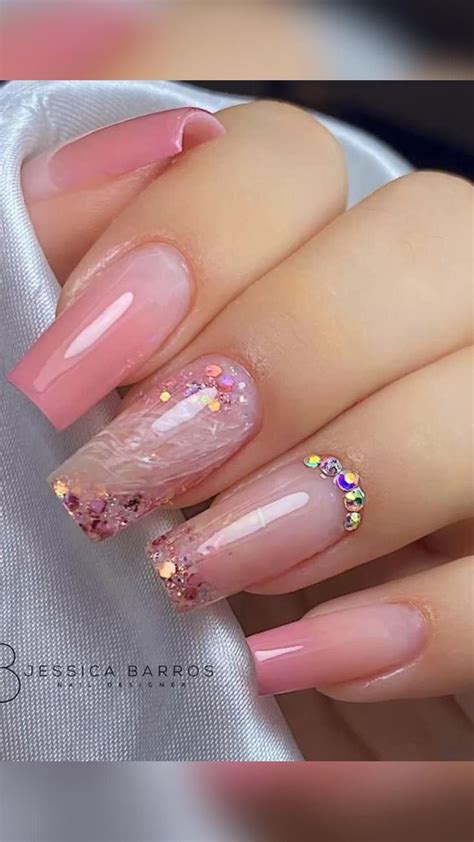 Fa A Uma Renda De Mil A Mil Design De Unhas Se Destaque E Seja