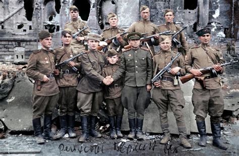uniforms   workers  peasants army rkka   victoria