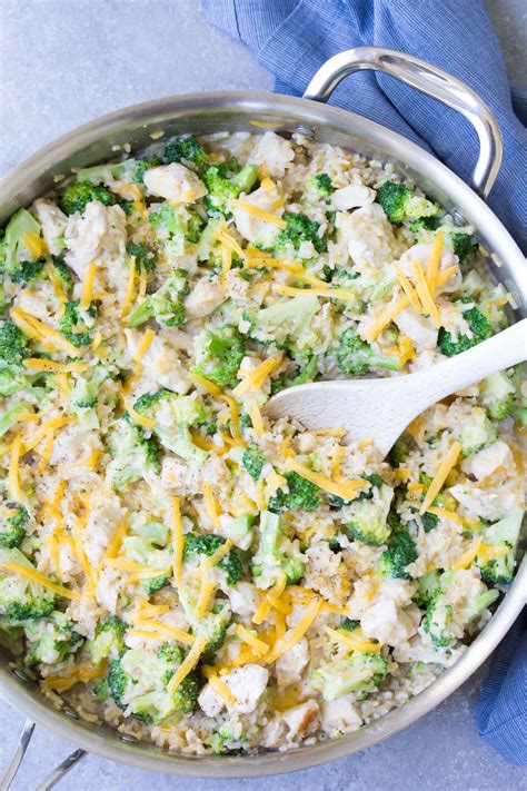 One Pot Chicken Broccoli And Rice Casserole Kristines Kitchen