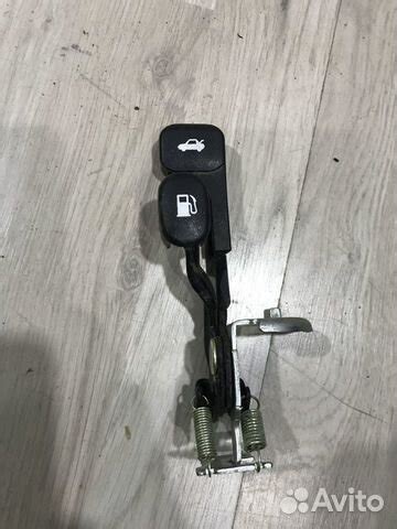 Ручка рычаг открывания багажника Kia RIO 3 купить в Казани Hyundai-KIA ...