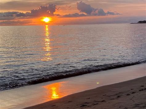 sunset terindah  indonesia rekomendasi tempat melihat sunset mawatu