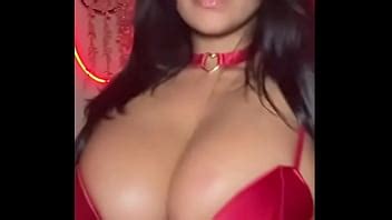 Huge Natural Tits XVIDEOS
