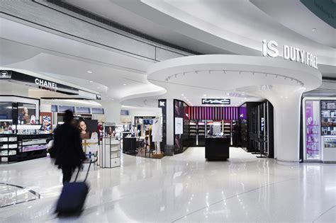 International Shoppes At JFK Terminal 1 One Lux Studio