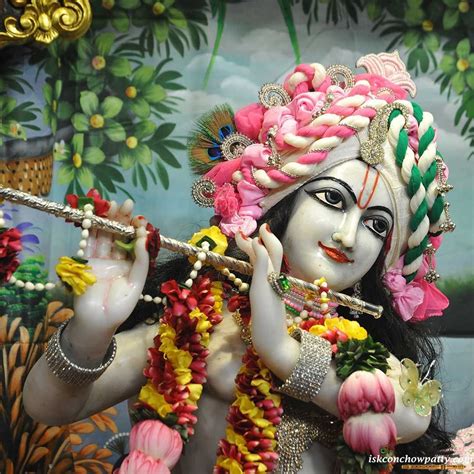 Sri Sri Radha Gopinath On Linkedin Radha Gopinath Iskcon Chowpatty