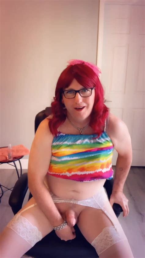 Pantyluvn Sissy Jerking With Glass Dildo Ashemaletube