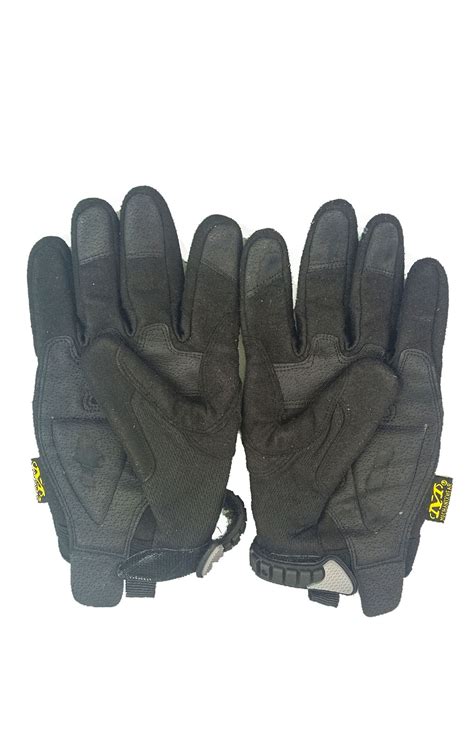 Перчатки MECHANIX с пласт. защитой M-PACT (копия) black б/у, купить в ...