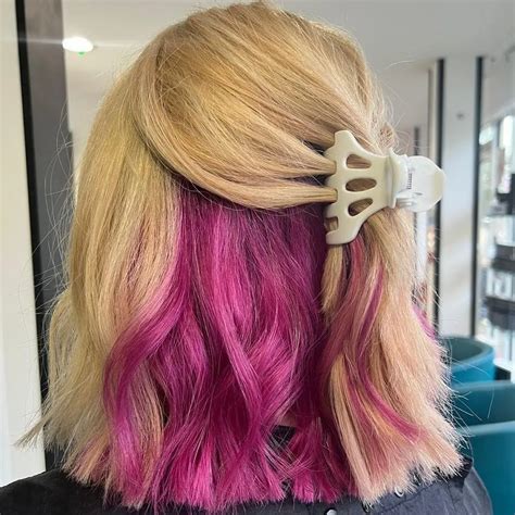 Bold Blonde Hair With Pink Underneath Looks Hairstylecamp