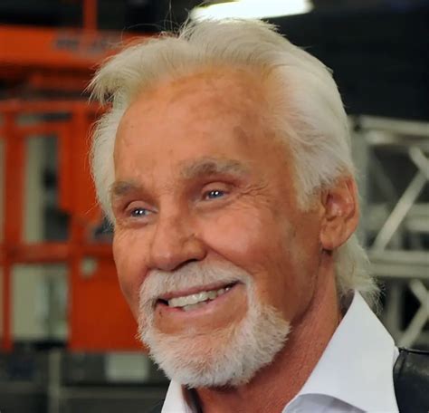 Kenny Rogers Facelift Plastic Surgery Before And After Celebie