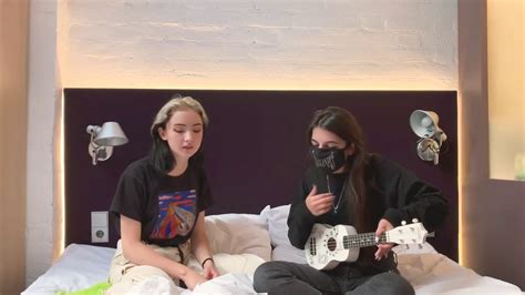 😻ПЕСНЯ КАРАМБЕЙБИ😻 - YouTube