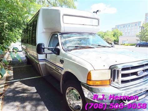 2000 Ford F 550 Super Duty Xlt Krystal 29 Passenger Van Cars And For Sale In Willow Springs