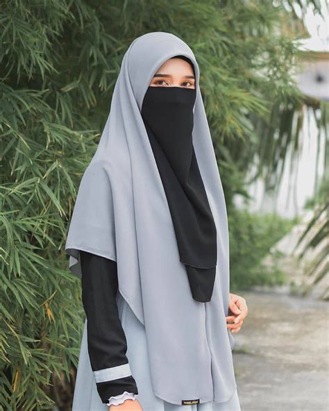 pin  islamic history   muslimdress muslim women hijab