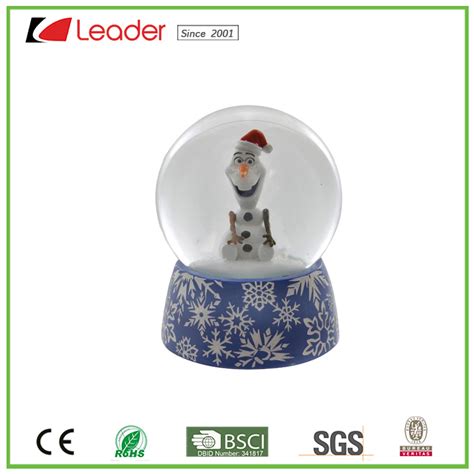 Hand Painted Resin Craft Snowman Water Globe For Christmas Decoration