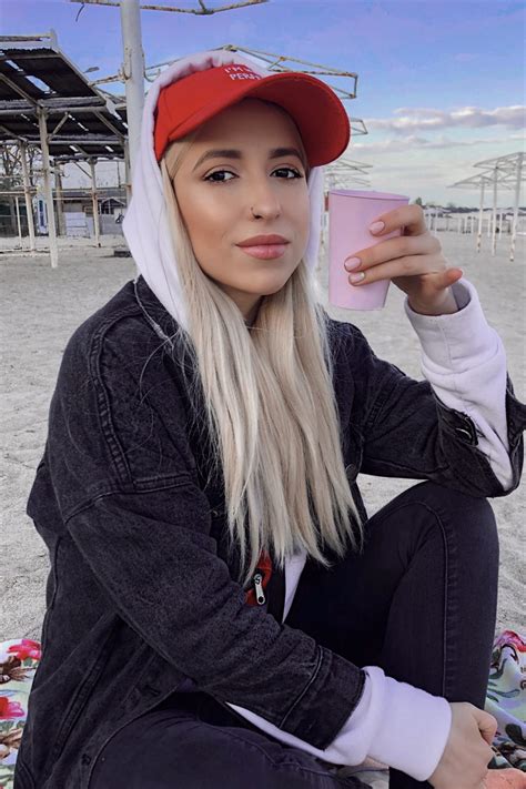 Beautiful Oleksandra Y O From Odessa With Blonde Hair Id Ladadate