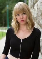 Ellie Church Nue Dans Amazon Hot Box