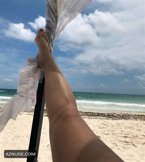 Natasha Henstridge Nude And Sexy Photos Collection Aznude