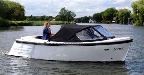 ⛵ Corsiva 500 Tender 🚤 Maletschek Nautics