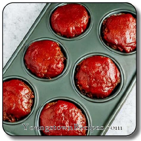 Meatloaf In A Muffin Pan —
