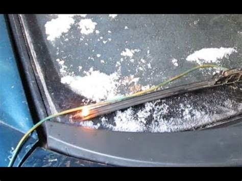 Как Горит Дворник с Подогревом - YouTube