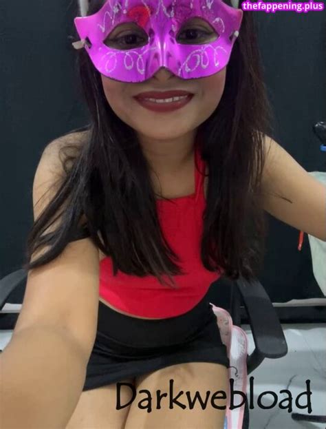 Sri Lanka Sri Lankan Girls Hashini Guruge Poojaniperera Nude OnlyFans Photo The