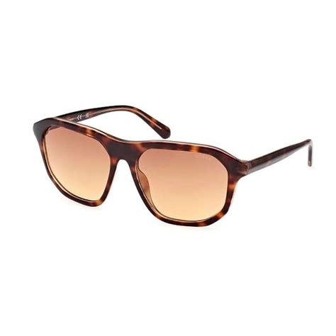 Lentes de sol para hombres modernos y más | Oechsle.pe