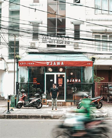 Summer Vibes In Coffeeshop Review Angga Tusan Di Restoran Kopi Toko