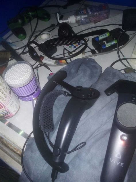 NEW Valve Index VR Pair 2x Controllers Knuckles Set Left & Right Straps