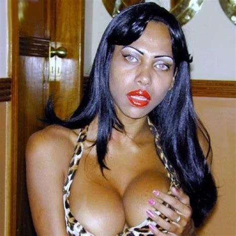 Andrea Nobili Fucks Shemale Stefany Di Castro Shemale Fucks Shemale Porn Xhamster