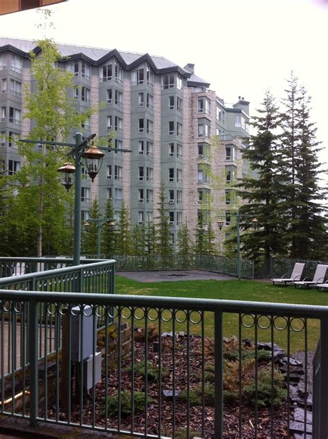 Banff Hotels: Our Stay at Rimrock Hotel in Banff Alberta