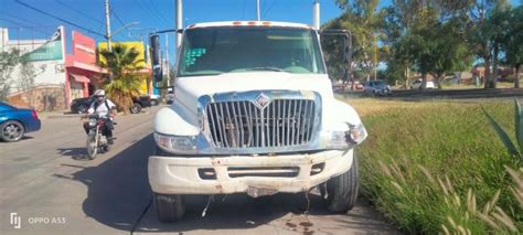 Taxista Result Lesionado Tras Ser Chocado Por Alcance Por Una Pipa En