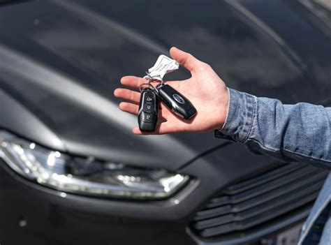 best place to learn how to negotiate car prices online