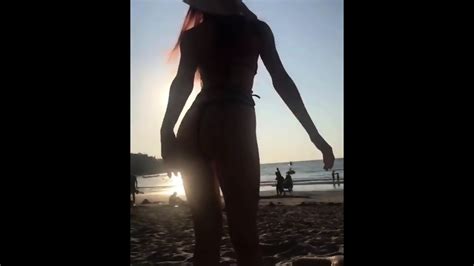 I Am Wants To Have Fun With You And With My Sexy Pussy And Fuckable Tits