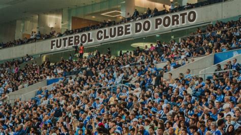 Fc Porto J H Onze Dos Drag Es Para O Jogo O Estoril