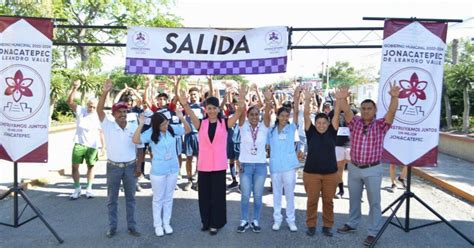 Todo un éxito la Segunda Carrera Atlética y la Feria de la Salud en