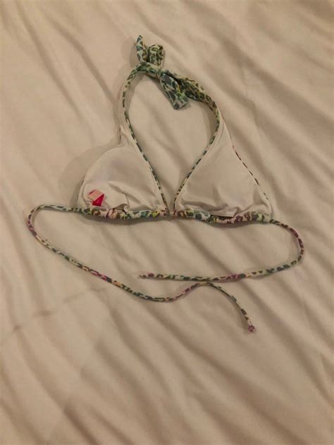 Bikini Victoria Secret Fesyen Wanita Pakaian Wanita Atasan Di Carousell