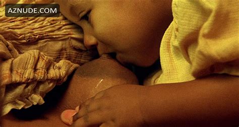 LISA GAY HAMILTON Nude AZNude