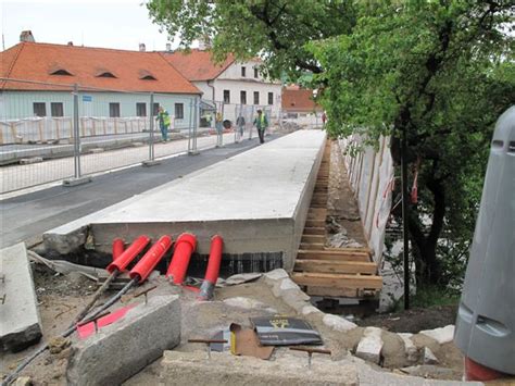 Fotogalerie projektu rekonstrukce mostu u kina duben květen 2010